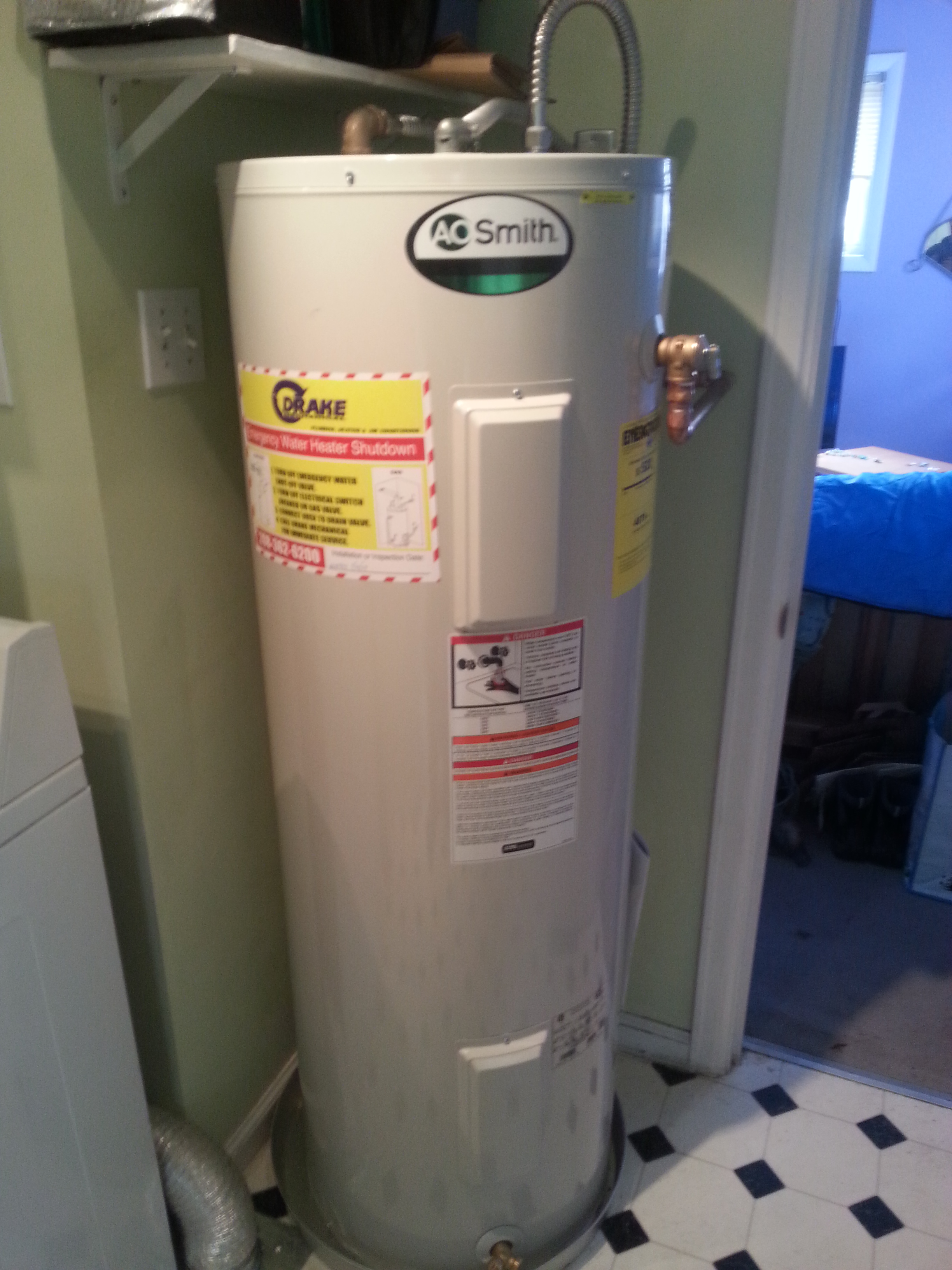 Electric water heater installation in Boise